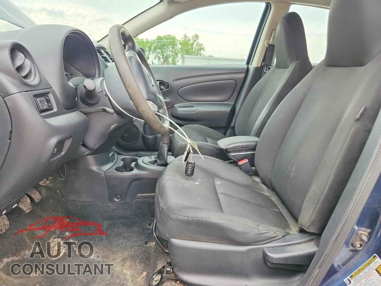 NISSAN VERSA 2017 - 3N1CN7AP3HL880275
