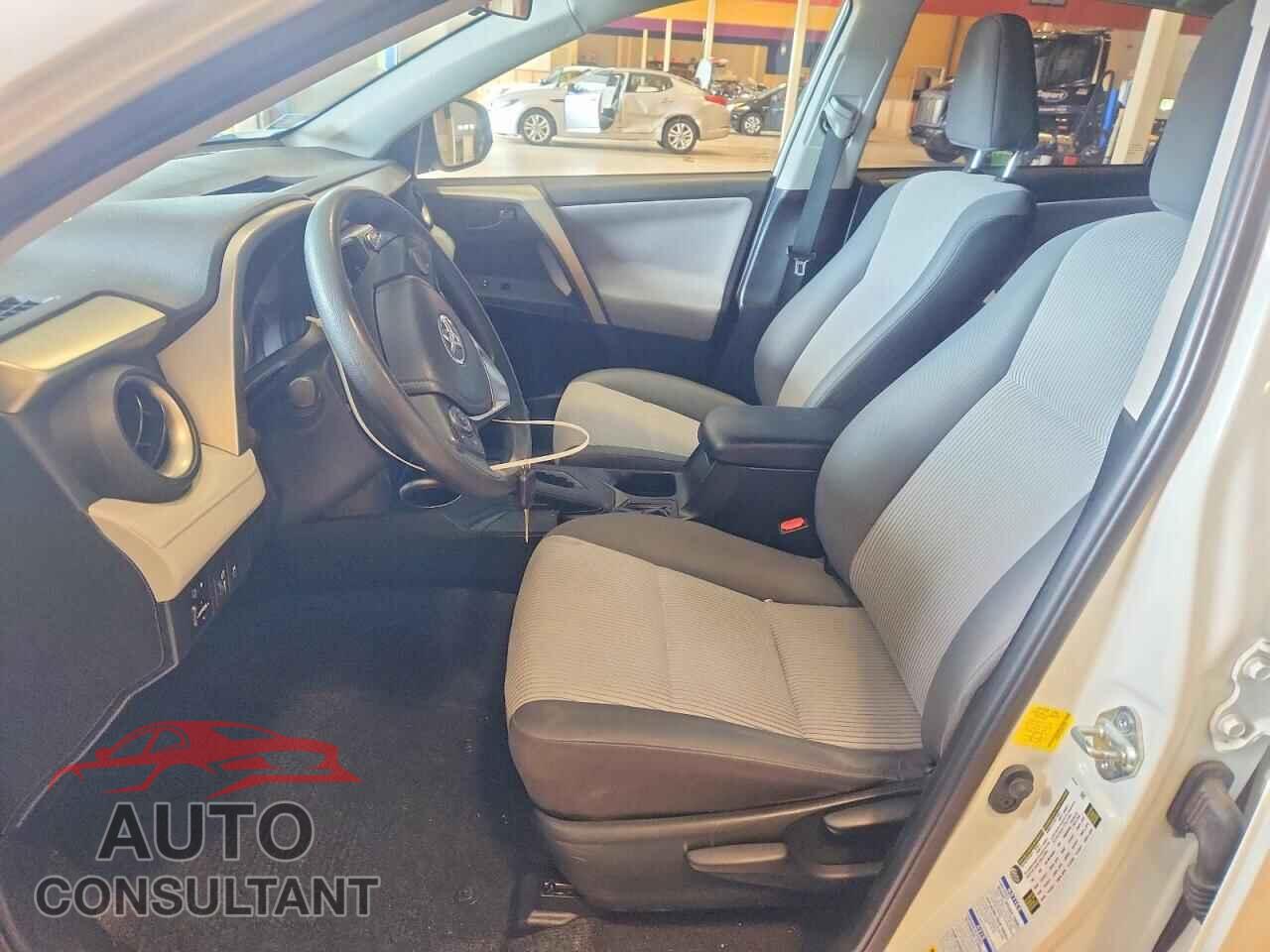 TOYOTA RAV4 2014 - 2T3BFREV4EW197239