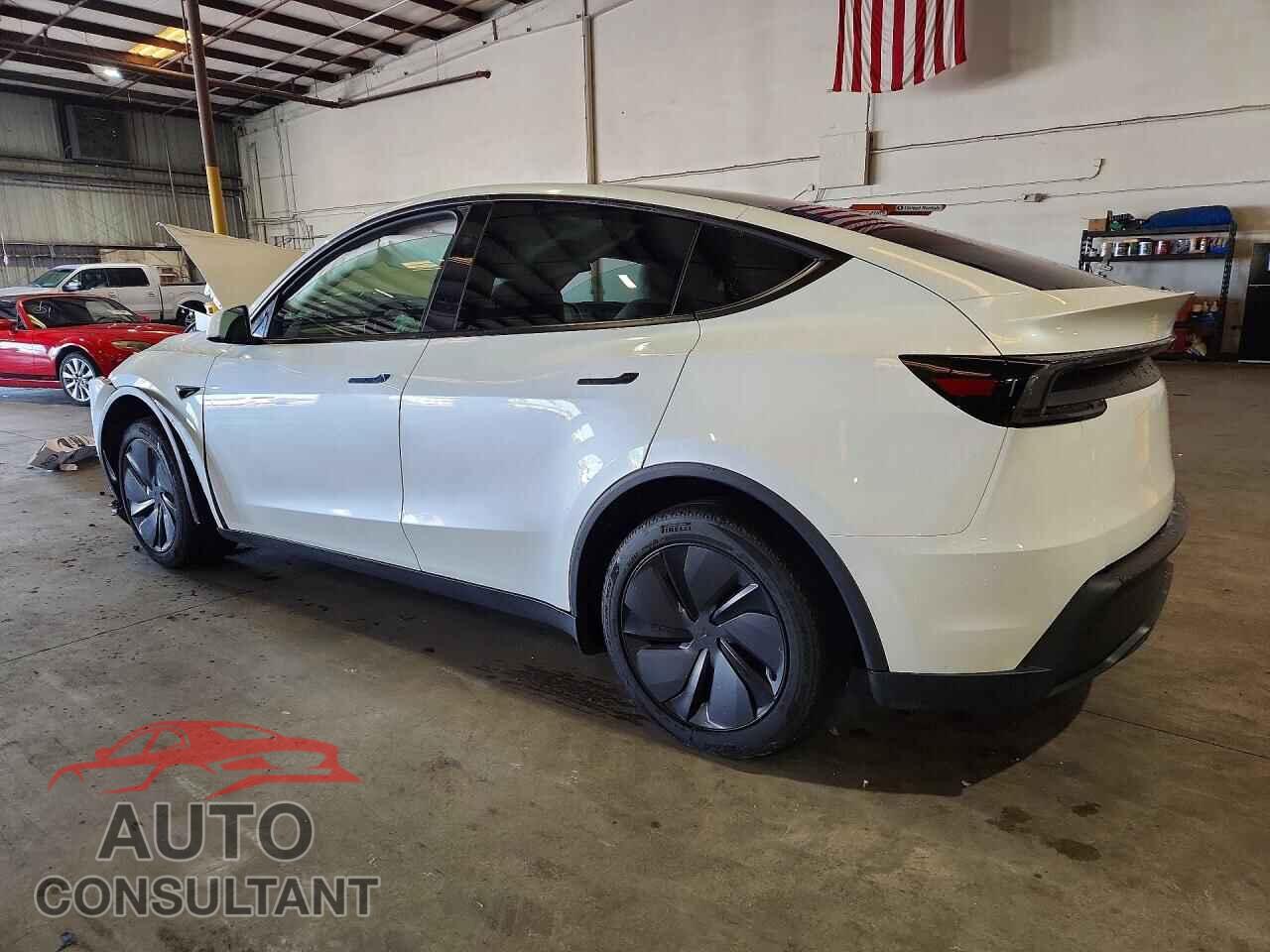 TESLA MODEL Y 2026 - 7SAYGDEE4TA455515