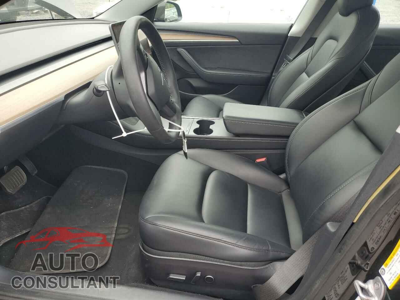 TESLA MODEL 3 2021 - 5YJ3E1EB4MF054603