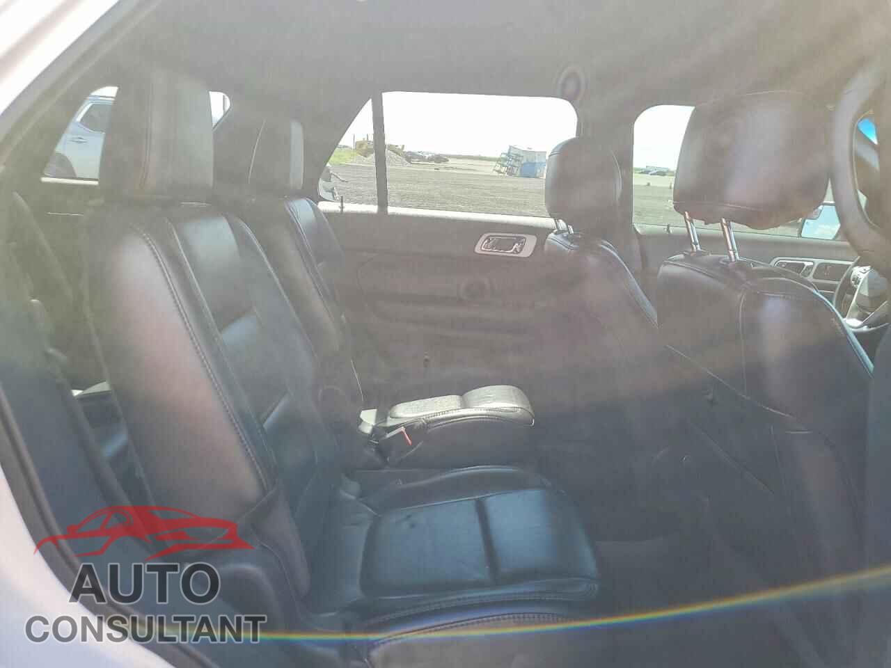 FORD EXPLORER 2013 - 1FM5K7D86DGA86819