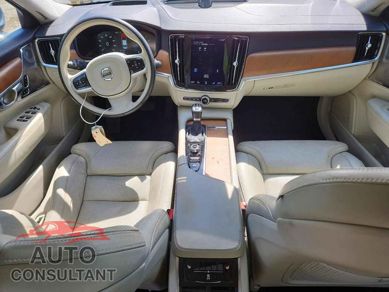 VOLVO S90 2017 - YV1A22ML3H1004218