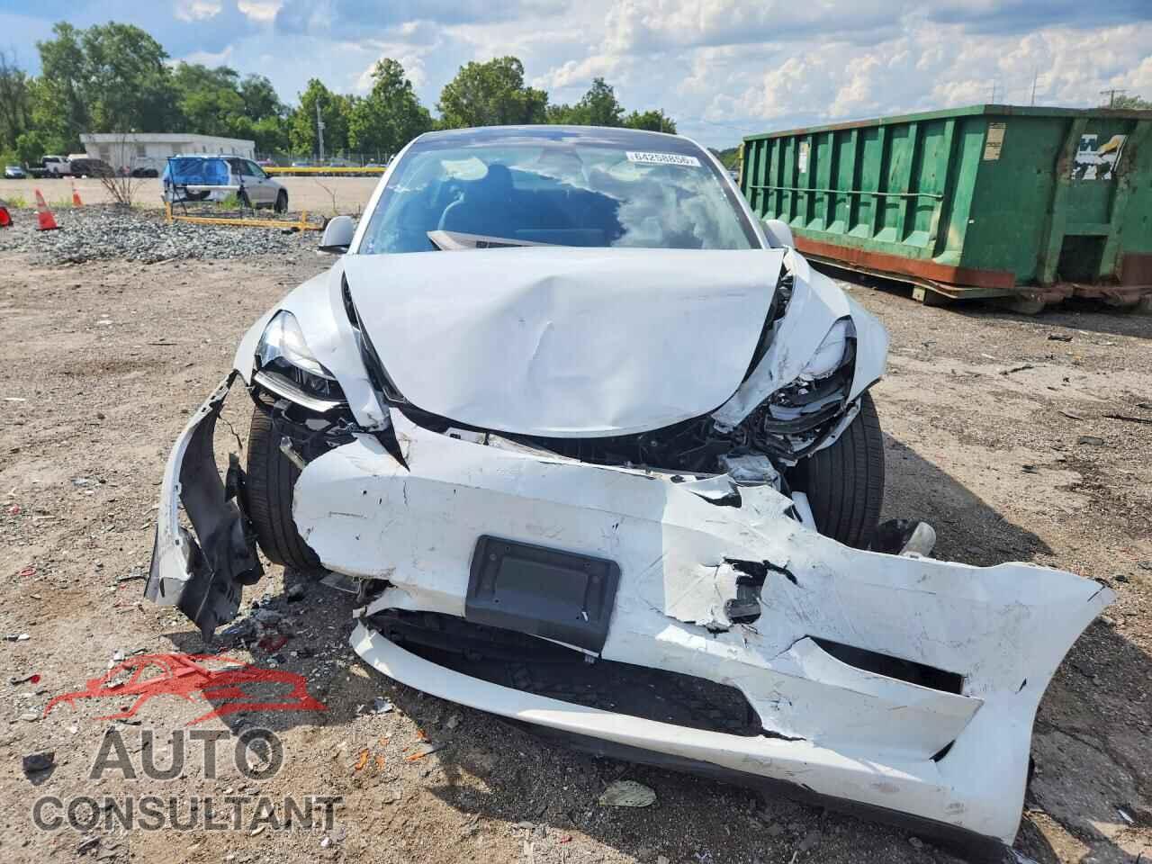TESLA MODEL 3 2023 - 5YJ3E1EA4PF489469