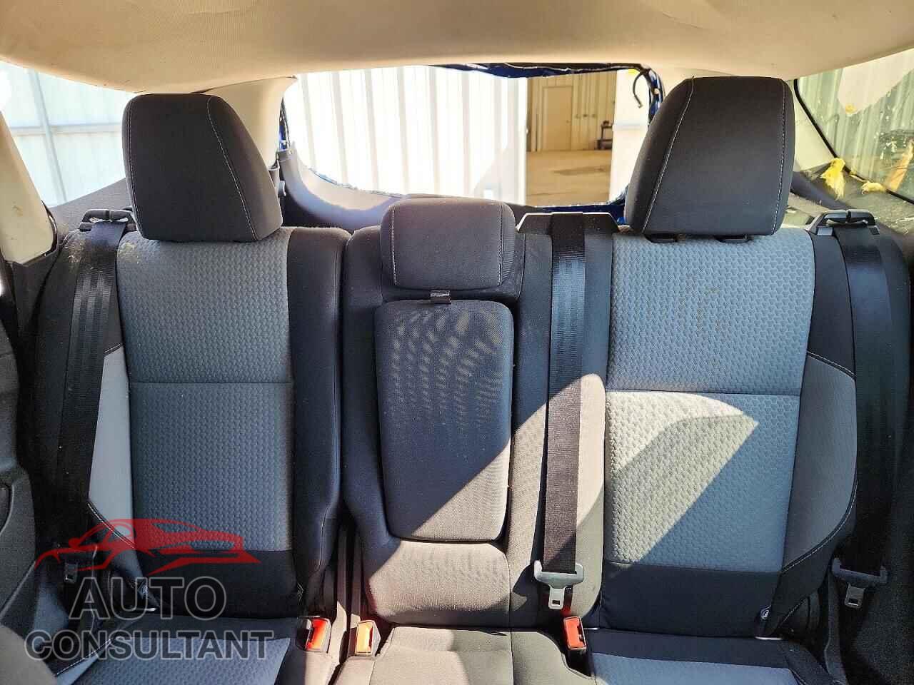 FORD ESCAPE 2017 - 1FMCU9GD7HUC32335