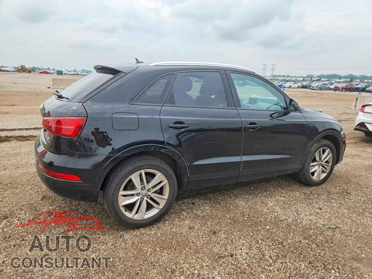 AUDI Q3 2017 - WA1ECCFS3HR003581