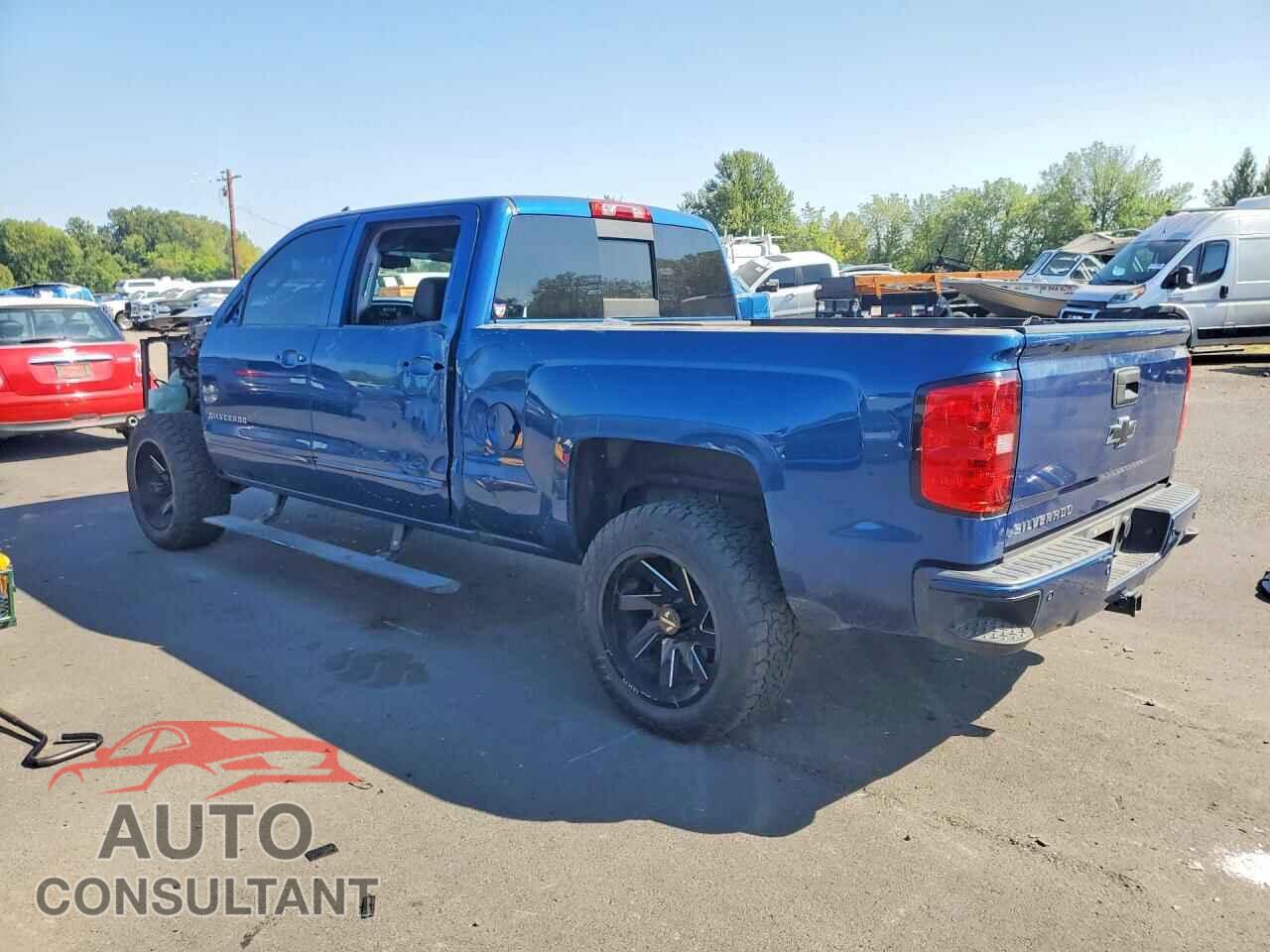 CHEVROLET SILVERADO 2017 - 3GCUKREC8HG200036