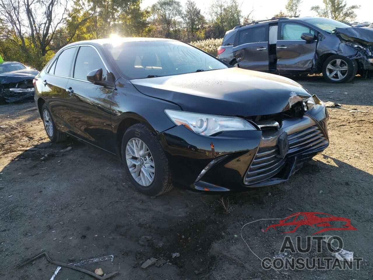 TOYOTA CAMRY 2016 - 4T4BF1FK9GR563834