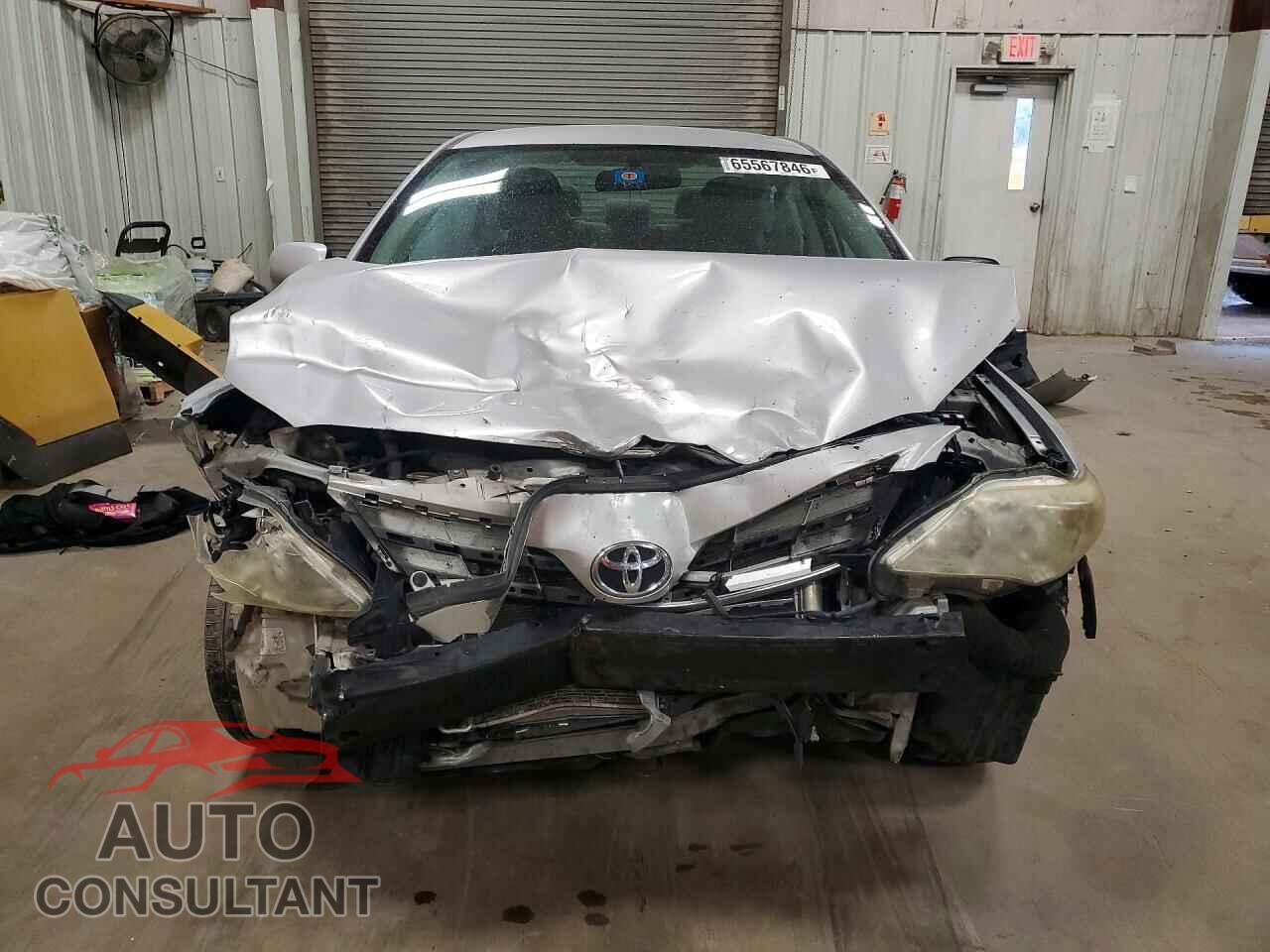 TOYOTA COROLLA 2013 - 2T1BU4EEXDC003203