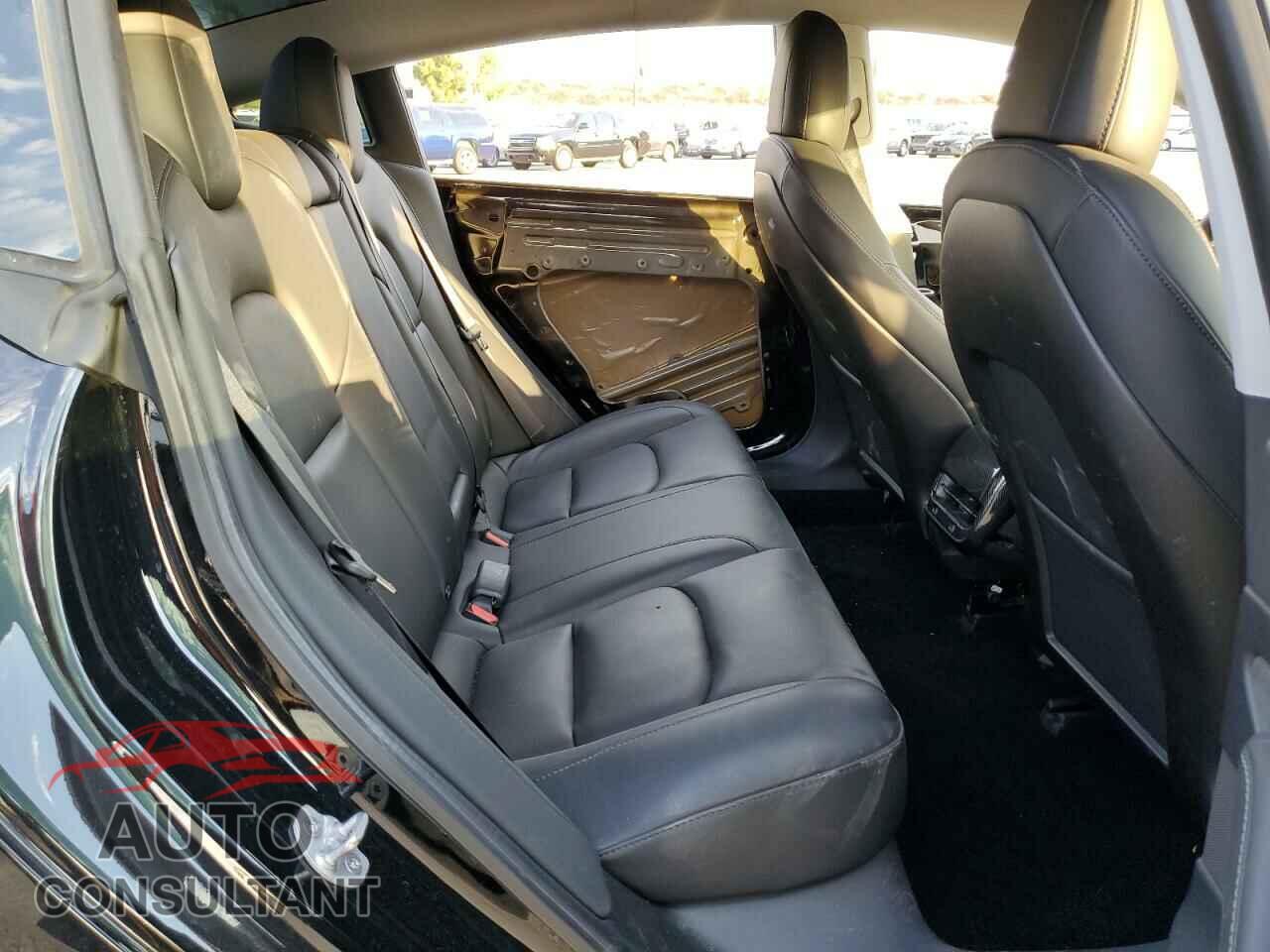 TESLA MODEL 3 2020 - 5YJ3E1EA9LF743316