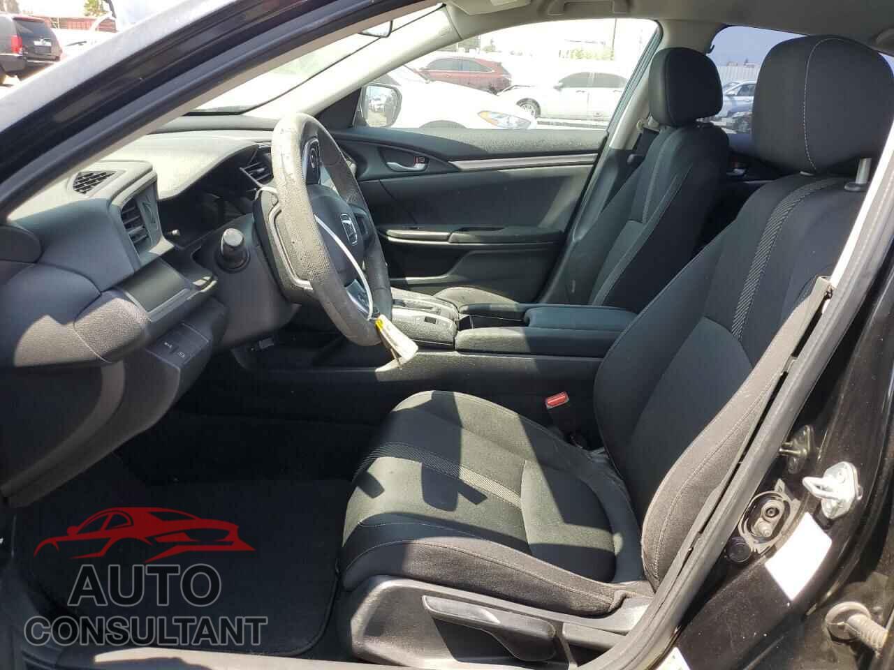 HONDA CIVIC 2018 - 2HGFC2F5XJH523072
