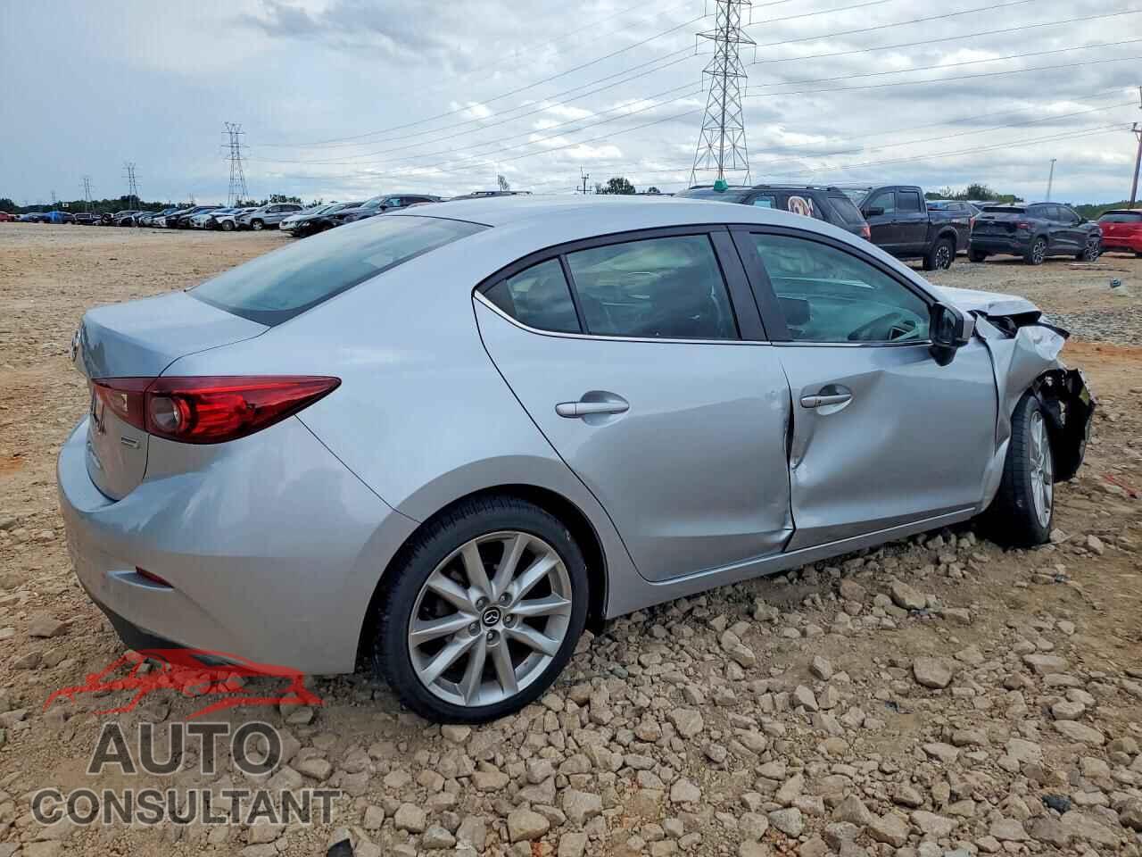 MAZDA 3 2017 - 3MZBN1V7XHM121226