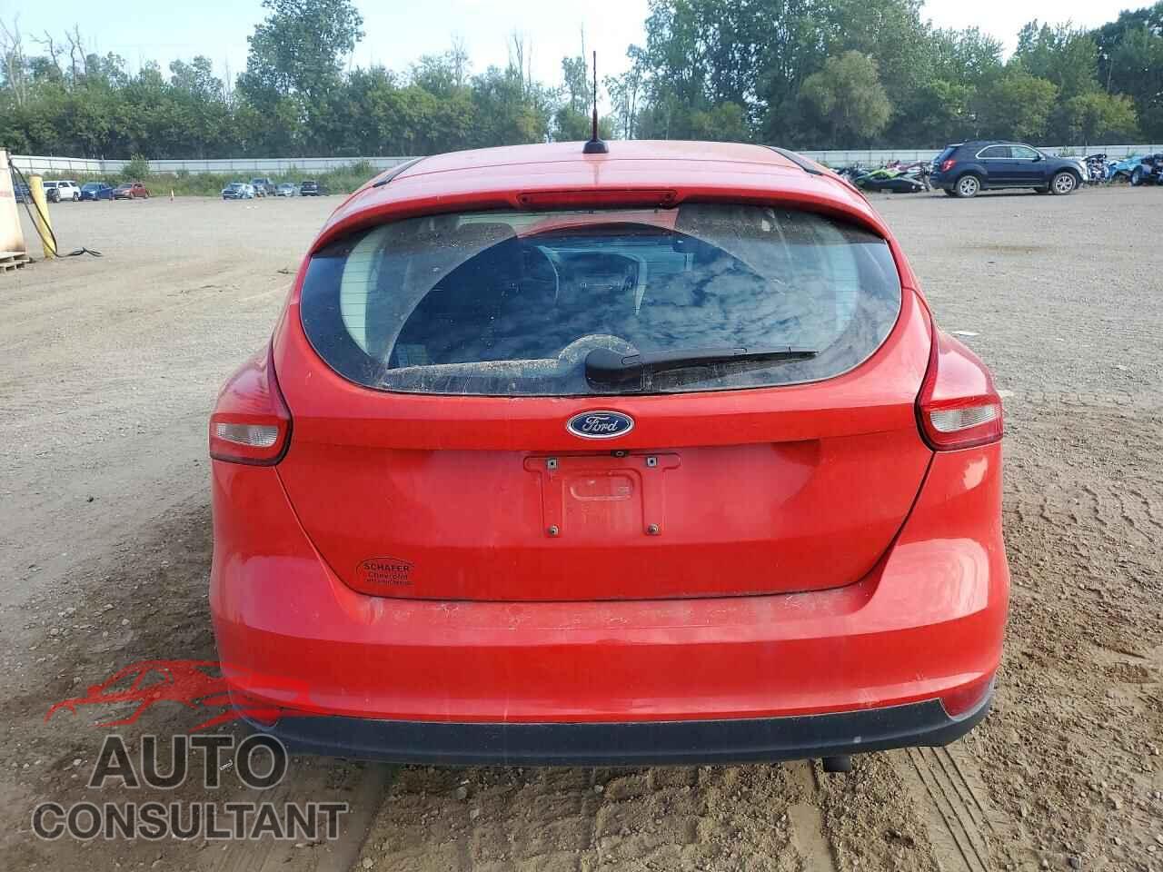 FORD FOCUS 2015 - 1FADP3K24FL359748