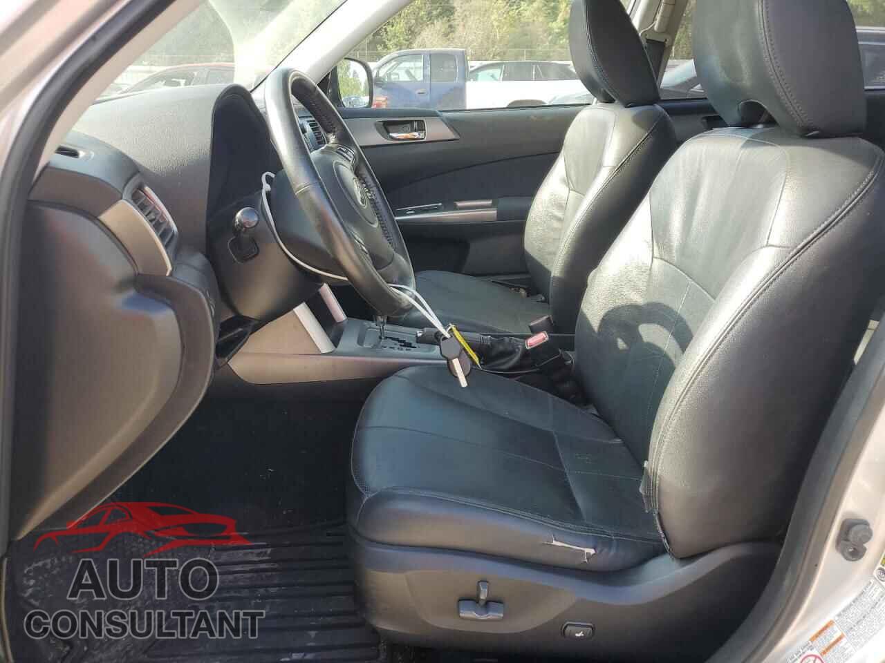 SUBARU FORESTER 2011 - JF2SHAEC3BH746801