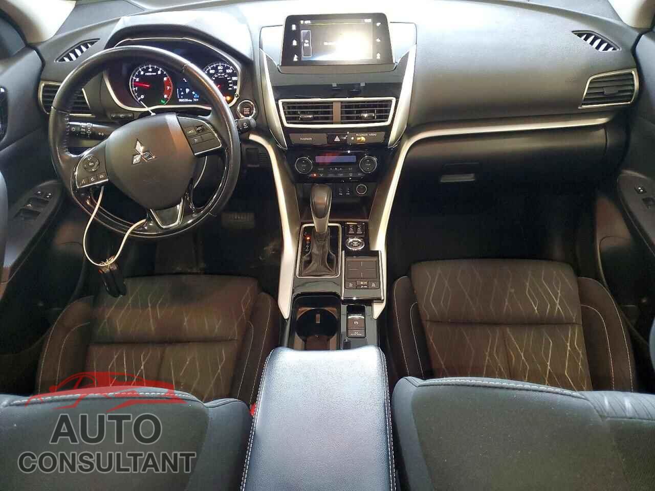 MITSUBISHI ECLIPSE 2019 - JA4AT5AA9KZ017100