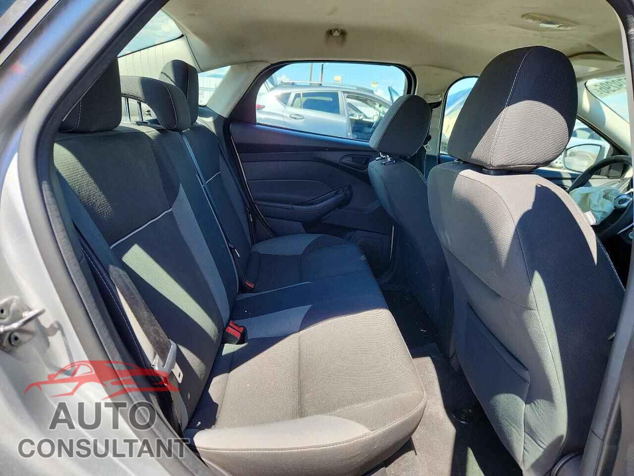 FORD FOCUS 2012 - 1FAHP3F21CL424675