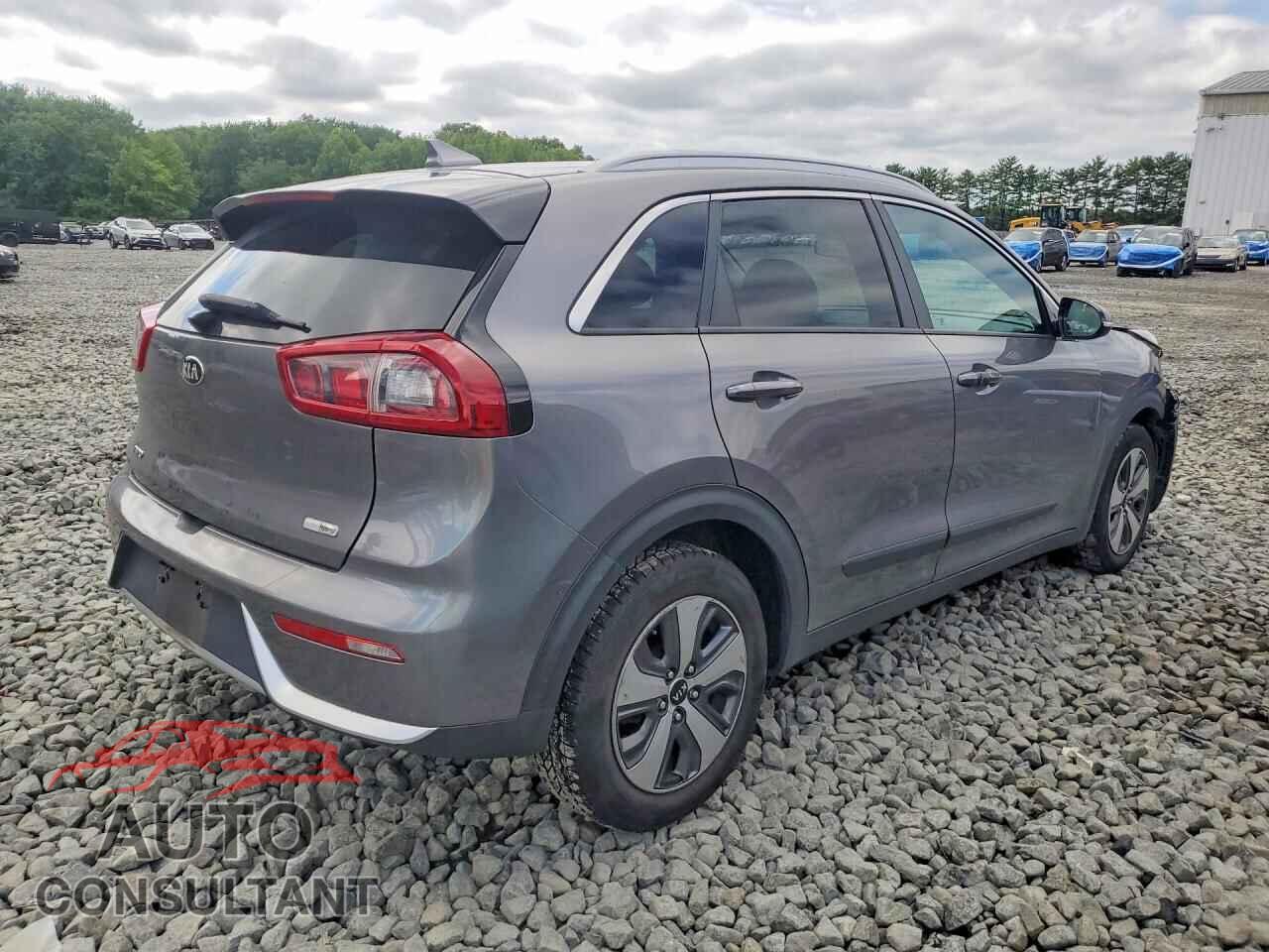 KIA NIRO 2017 - KNDCC3LC9H5068940