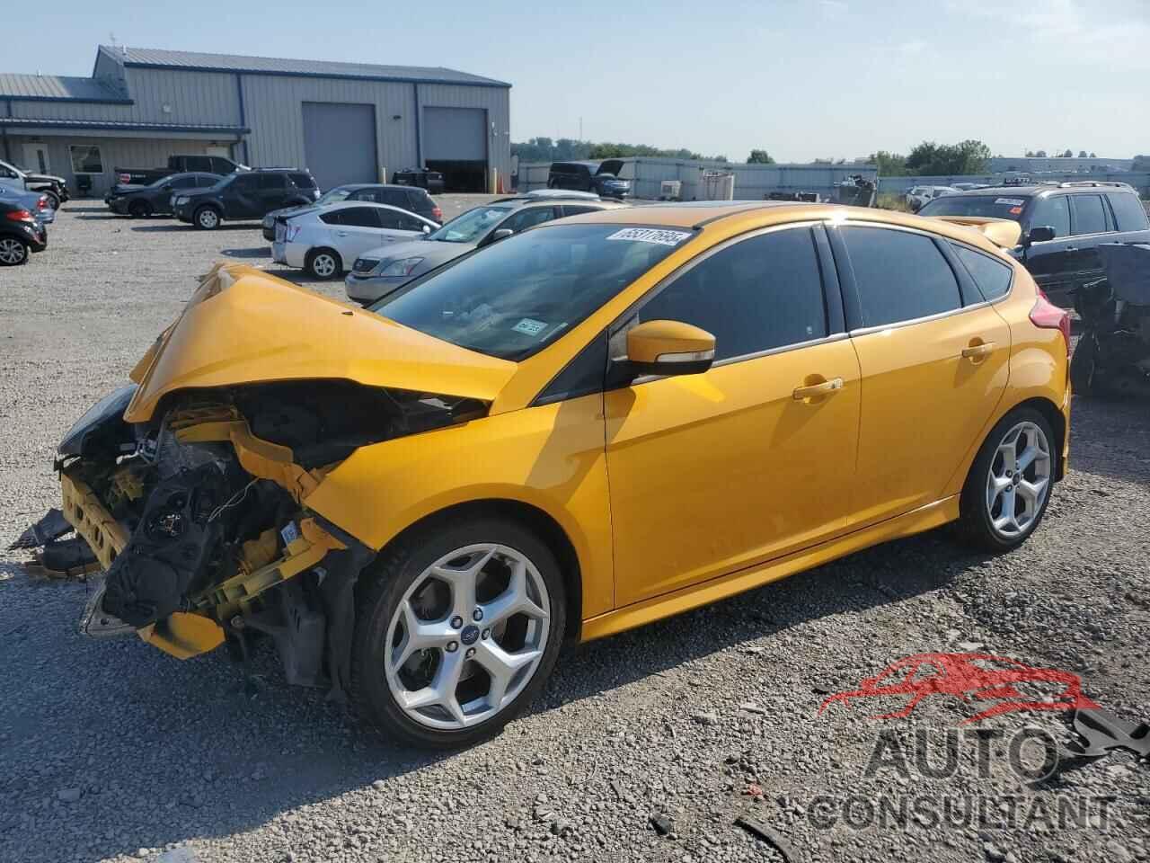 FORD FOCUS 2013 - 1FADP3L99DL163250