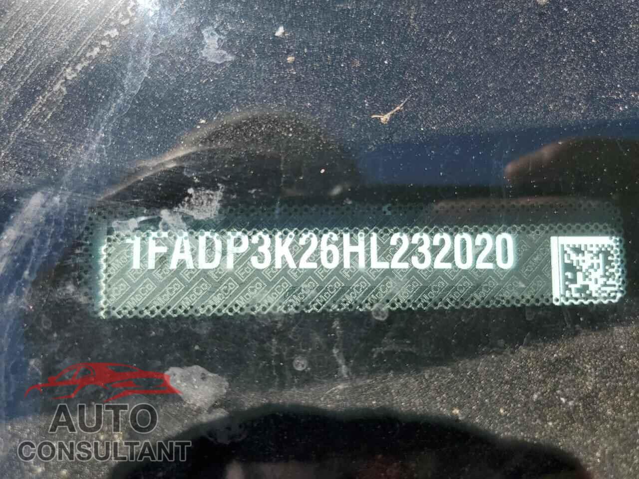 FORD FOCUS 2017 - 1FADP3K26HL232020