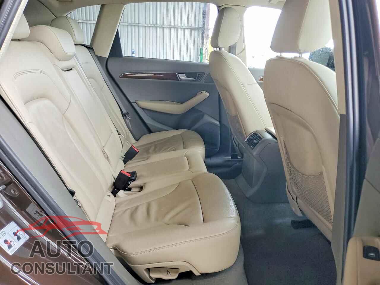 AUDI Q5 2012 - WA1LFAFP9CA072555