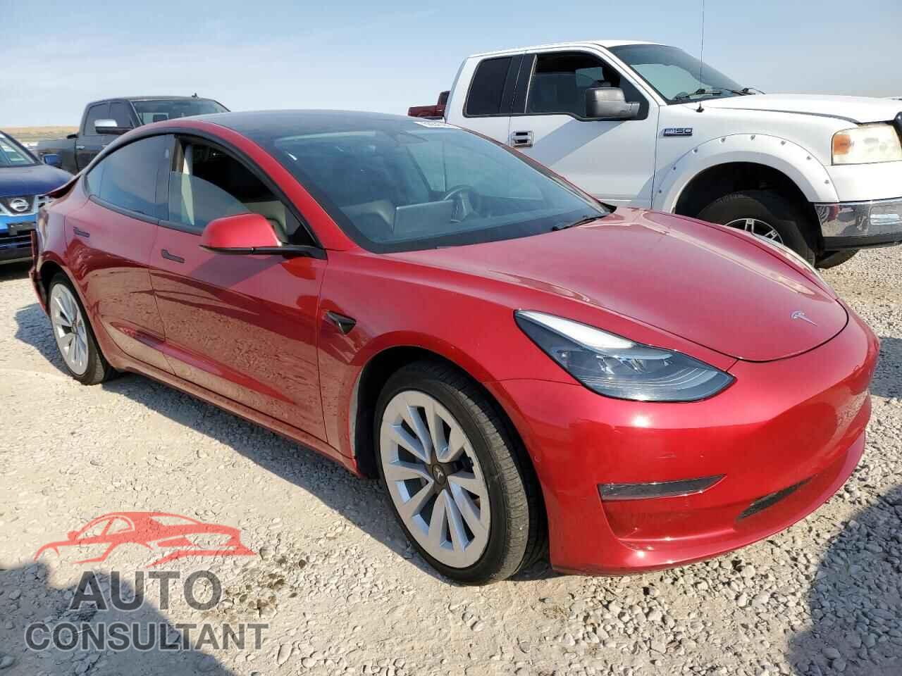 TESLA MODEL 3 2022 - 5YJ3E1EB8NF143575
