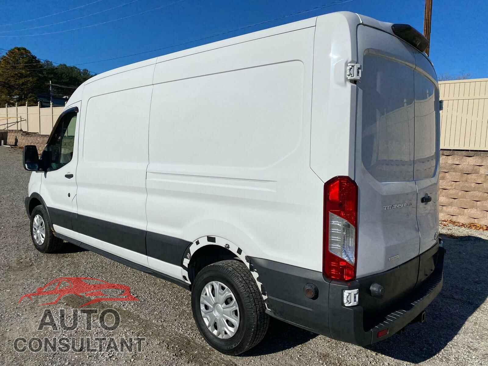 FORD TRANSIT CO 2018 - 1FTBW2CG4JKB27562