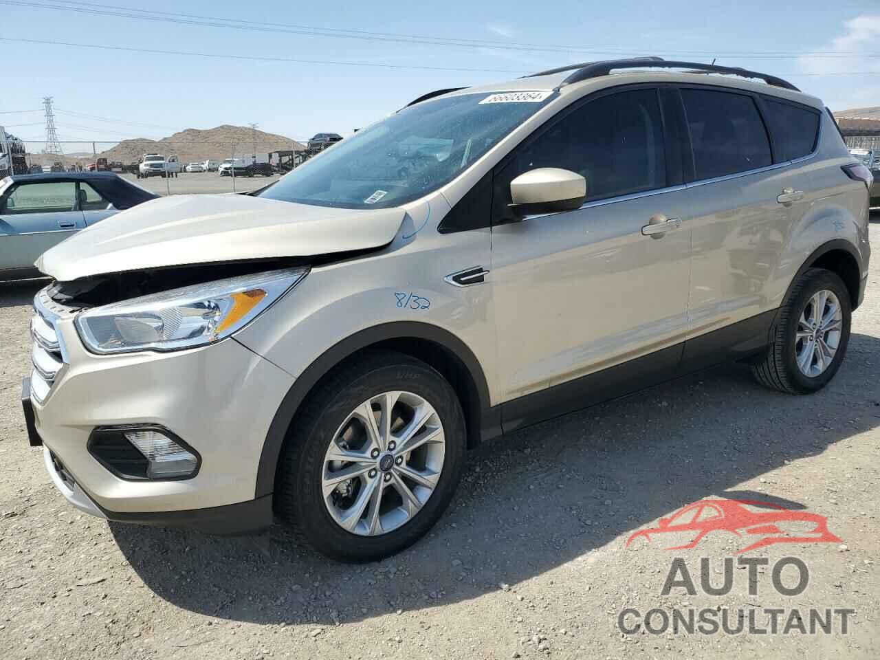 FORD ESCAPE 2018 - 1FMCU0GDXJUA24306