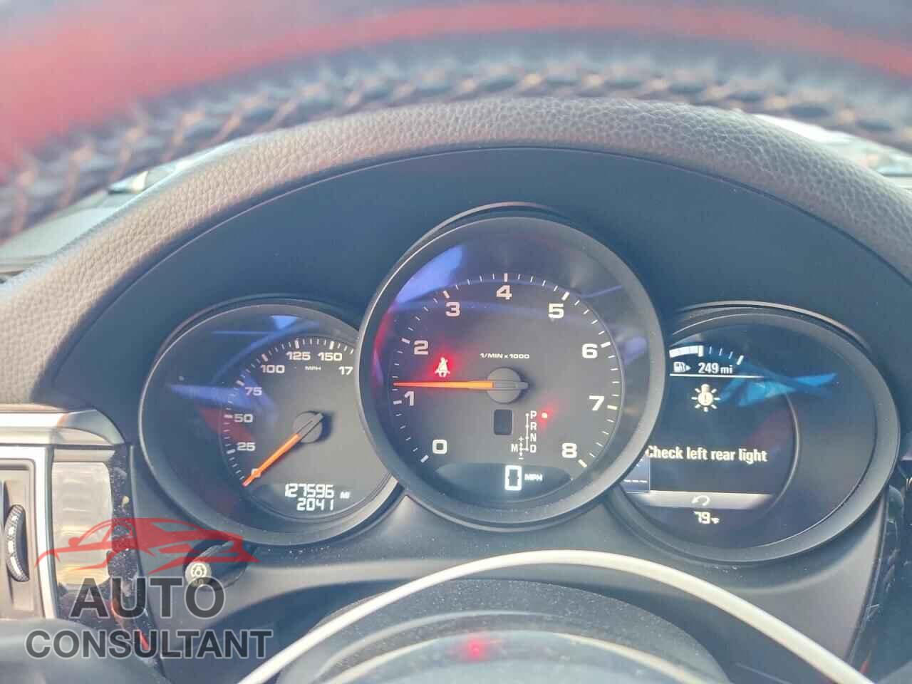 PORSCHE MACAN 2017 - WP1AA2A57HLB05277