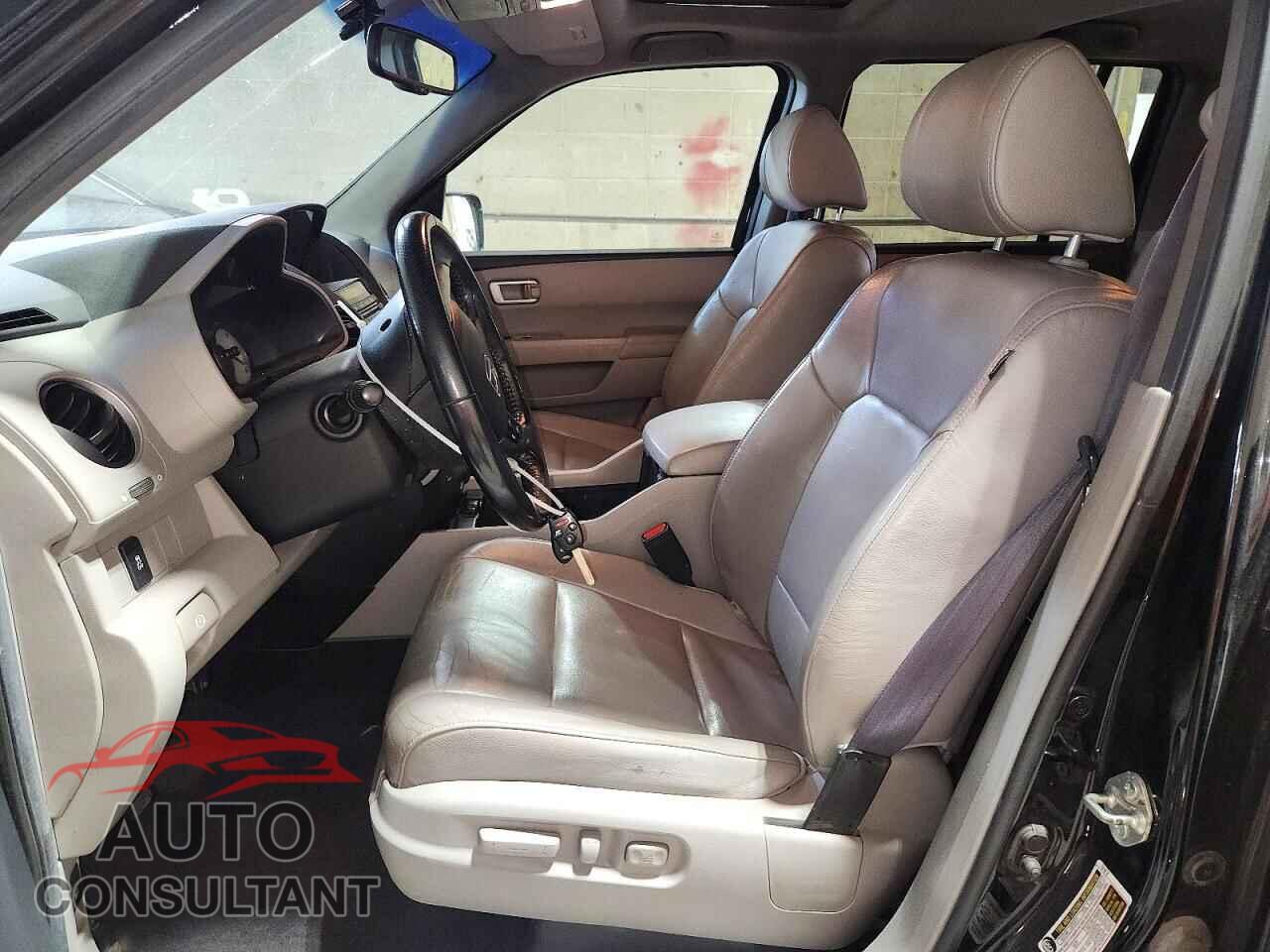 HONDA PILOT 2012 - 5FNYF4H58CB041247