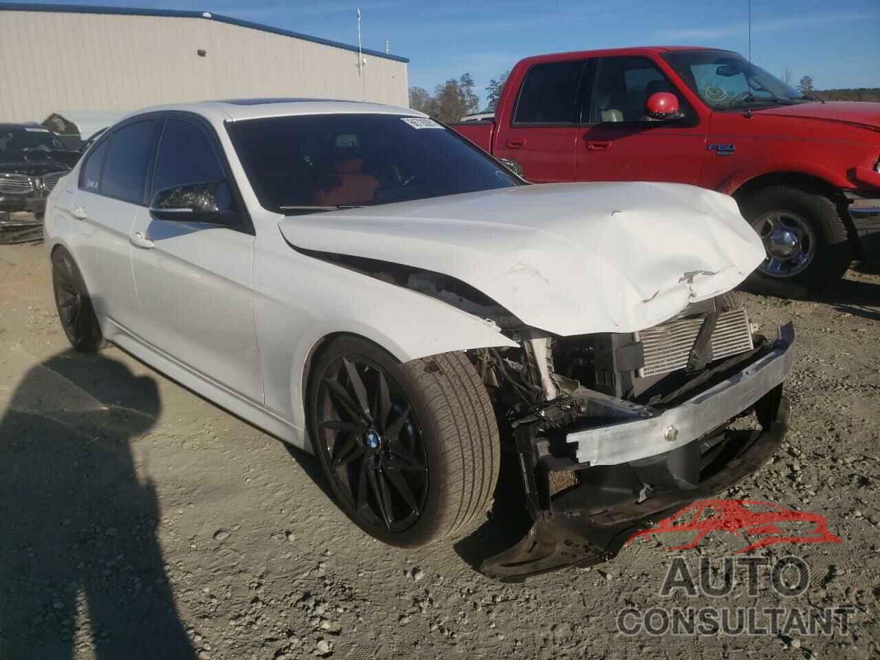 BMW 3 SERIES 2016 - WBA8B3G54GNT92569