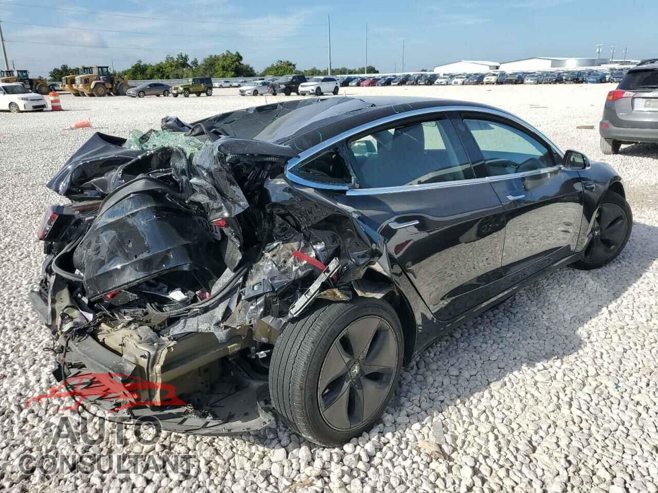 TESLA MODEL 3 2018 - 5YJ3E1EA9JF172830