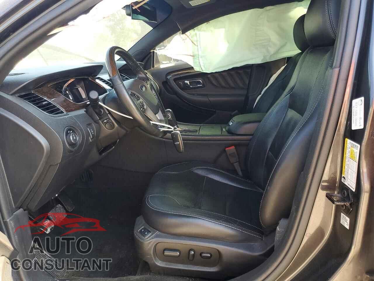 FORD TAURUS 2015 - 1FAHP2F87FG134050