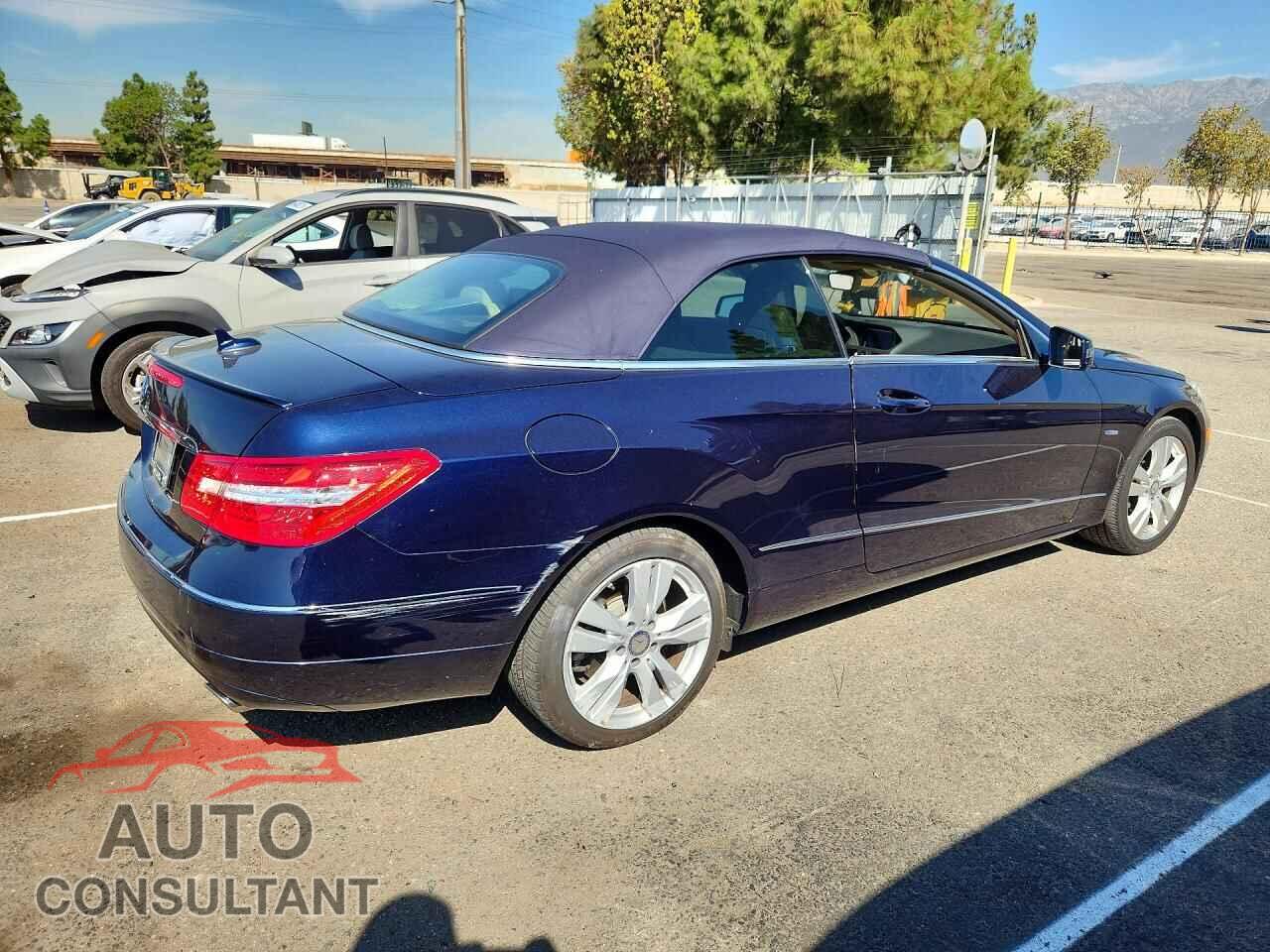 MERCEDES-BENZ E-CLASS 2012 - WDDKK5KF3CF142349