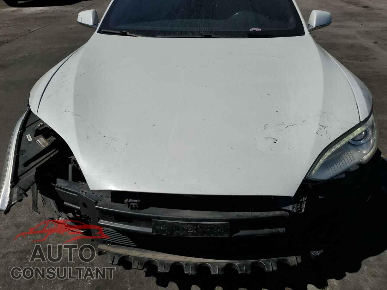 TESLA MODEL S 2018 - 5YJSA1E23JF281008