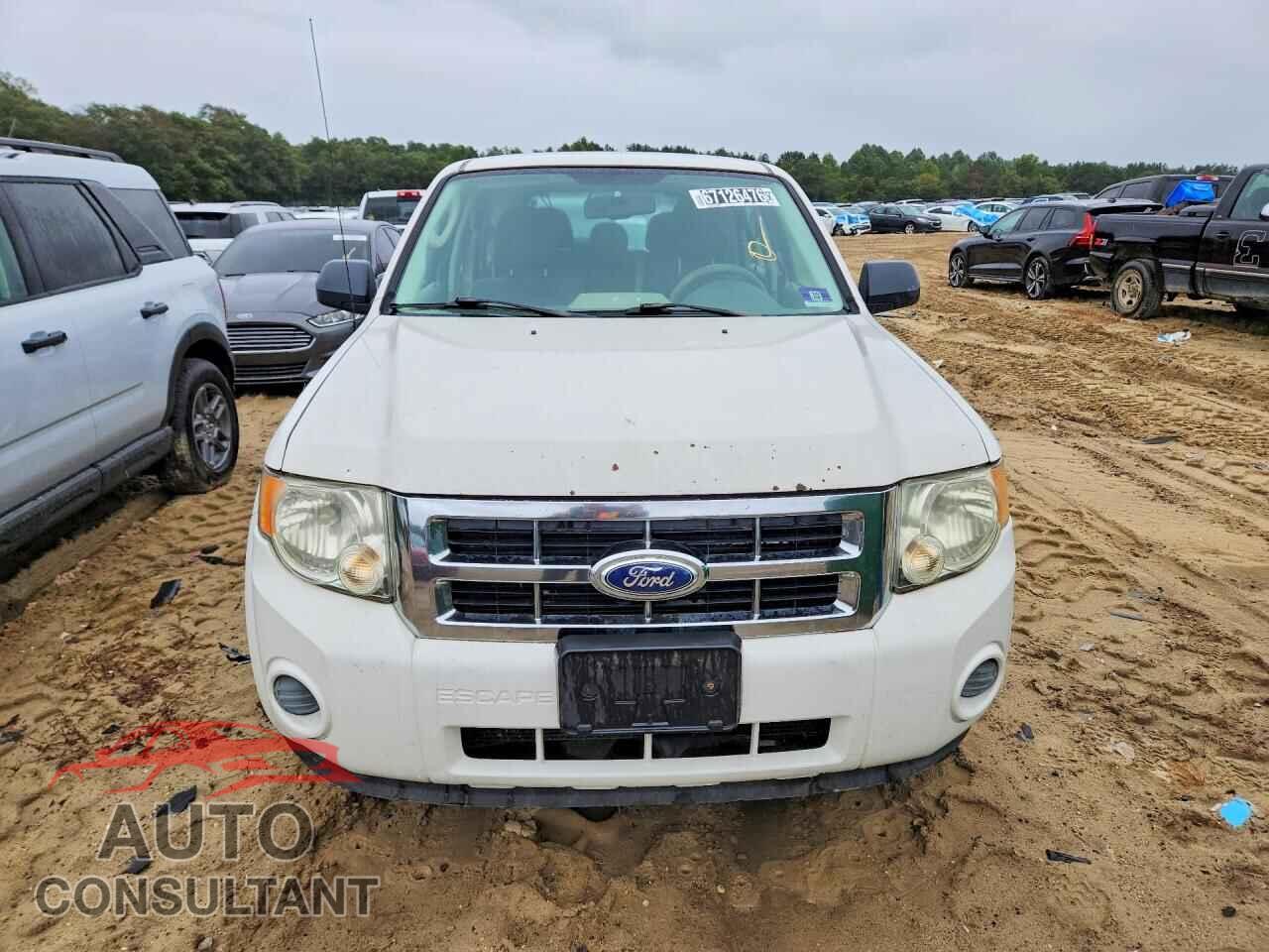 FORD ESCAPE 2010 - 1FMCU9C77AKD04538