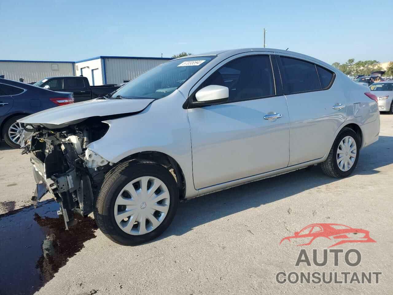 NISSAN VERSA 2018 - 3N1CN7AP4JL868402