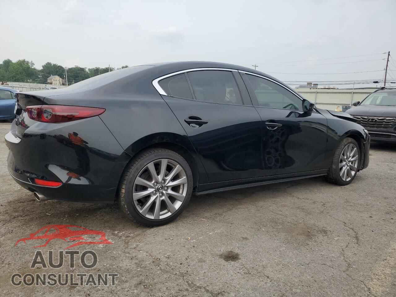 MAZDA 3 2021 - JM1BPABL2M1337741