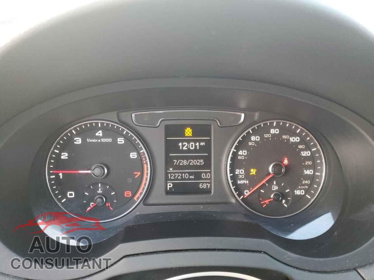 AUDI Q3 2017 - WA1ECCFS4HR010457