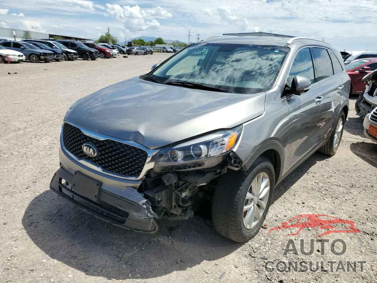 KIA SORENTO 2017 - 5XYPG4A56HG222401