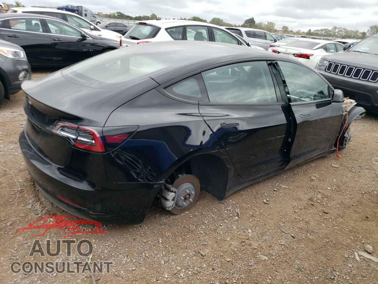 TESLA MODEL 3 2022 - 5YJ3E1EA0NF290044