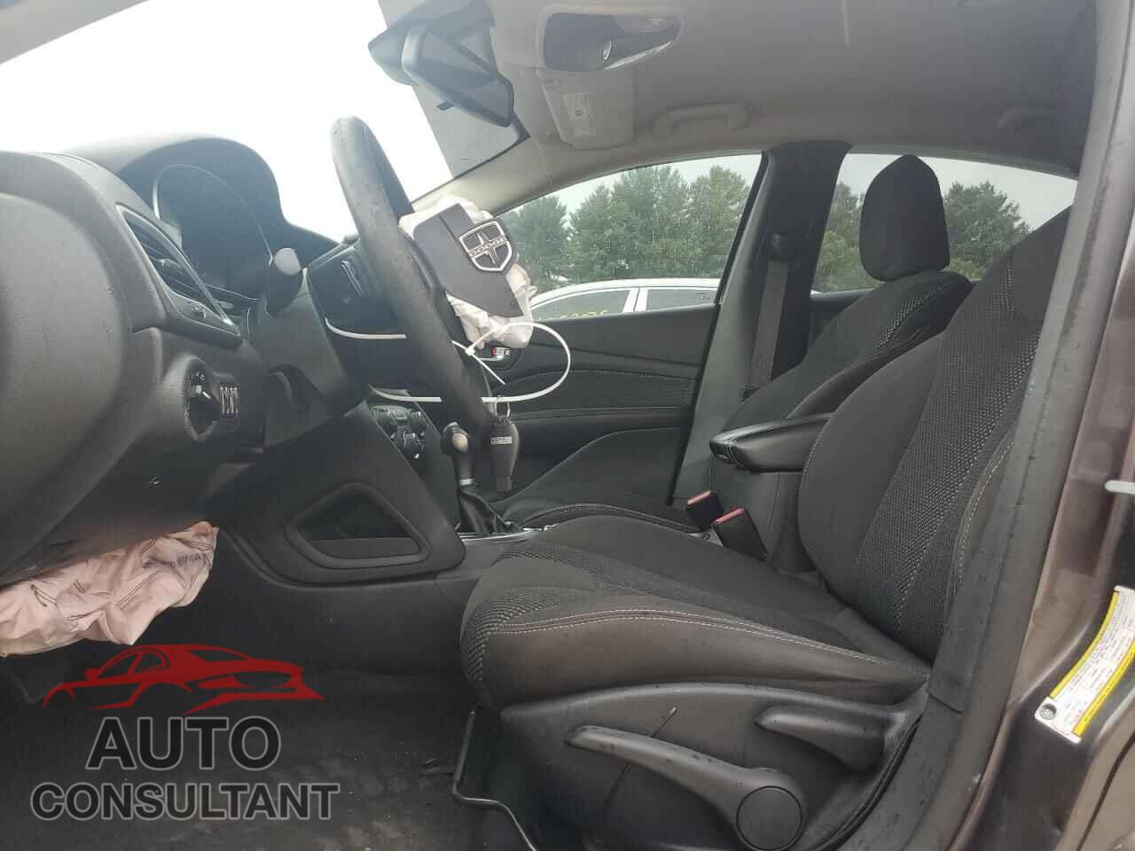DODGE DART 2015 - 1C3CDFBB7FD174012