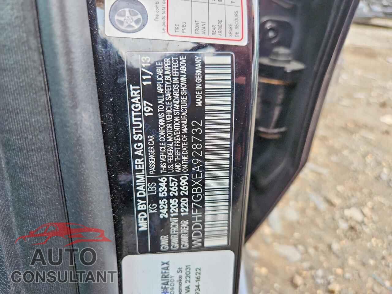 MERCEDES-BENZ E-CLASS 2014 - WDDHF7GBXEA928732
