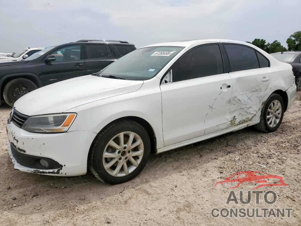 VOLKSWAGEN JETTA 2013 - 3VWDX7AJ5DM378067