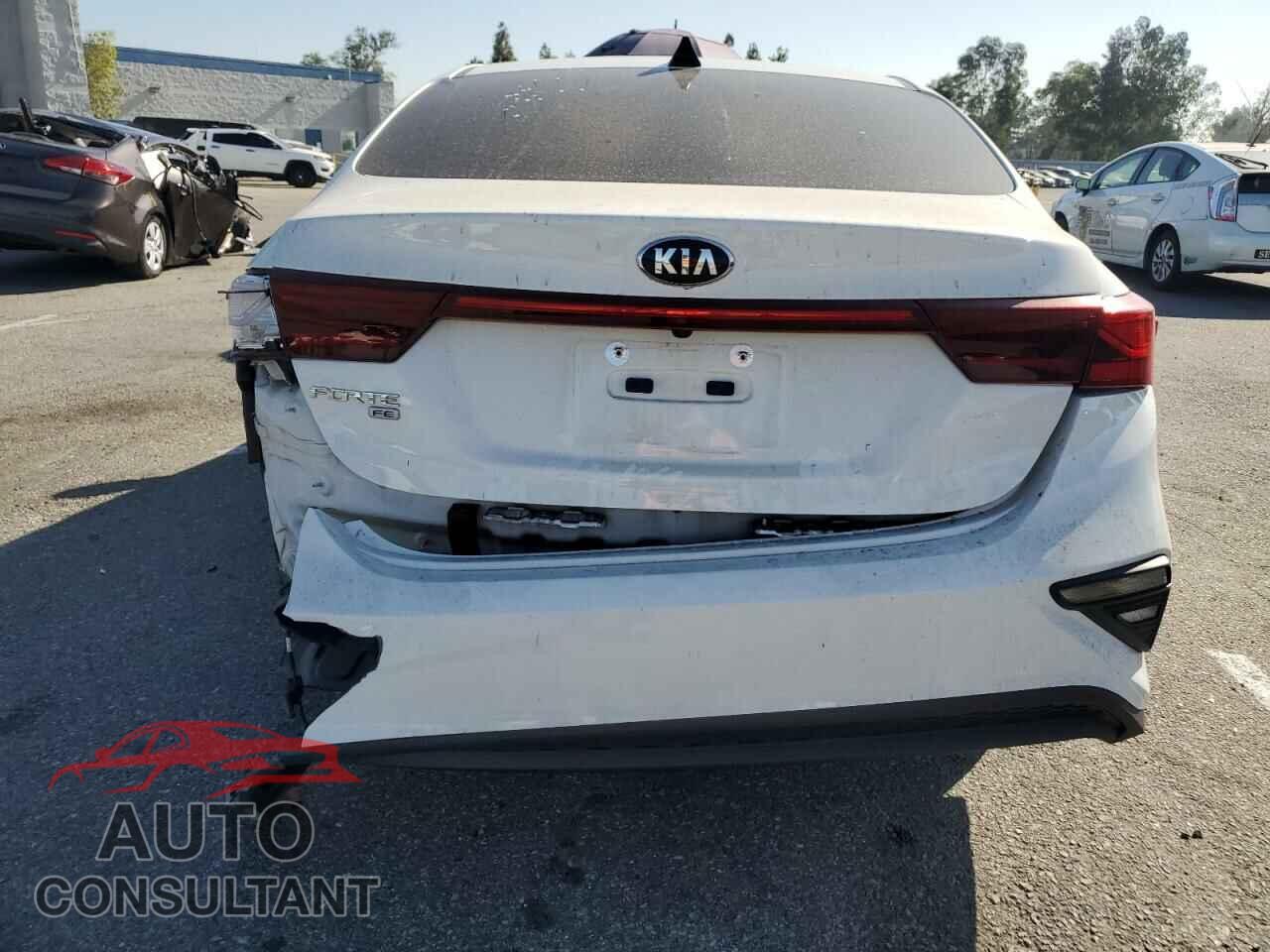 KIA FORTE 2021 - 3KPF24AD8ME302145