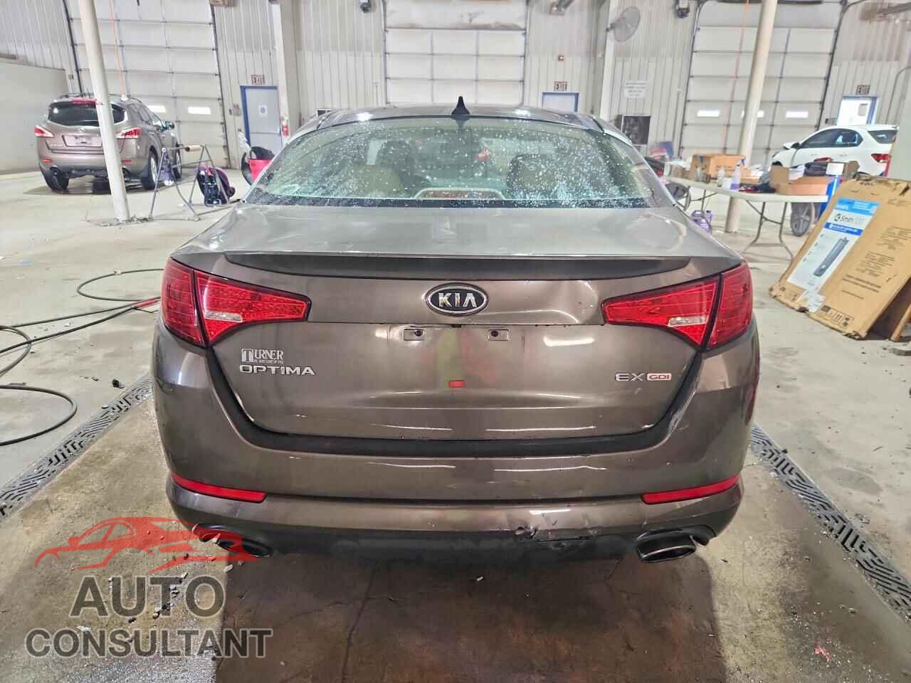 KIA OPTIMA 2011 - KNAGN4A73B5158953