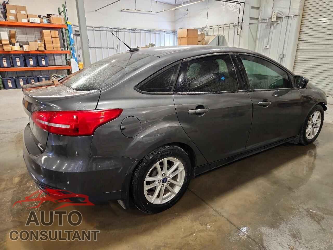 FORD FOCUS 2016 - 1FADP3F26GL315357