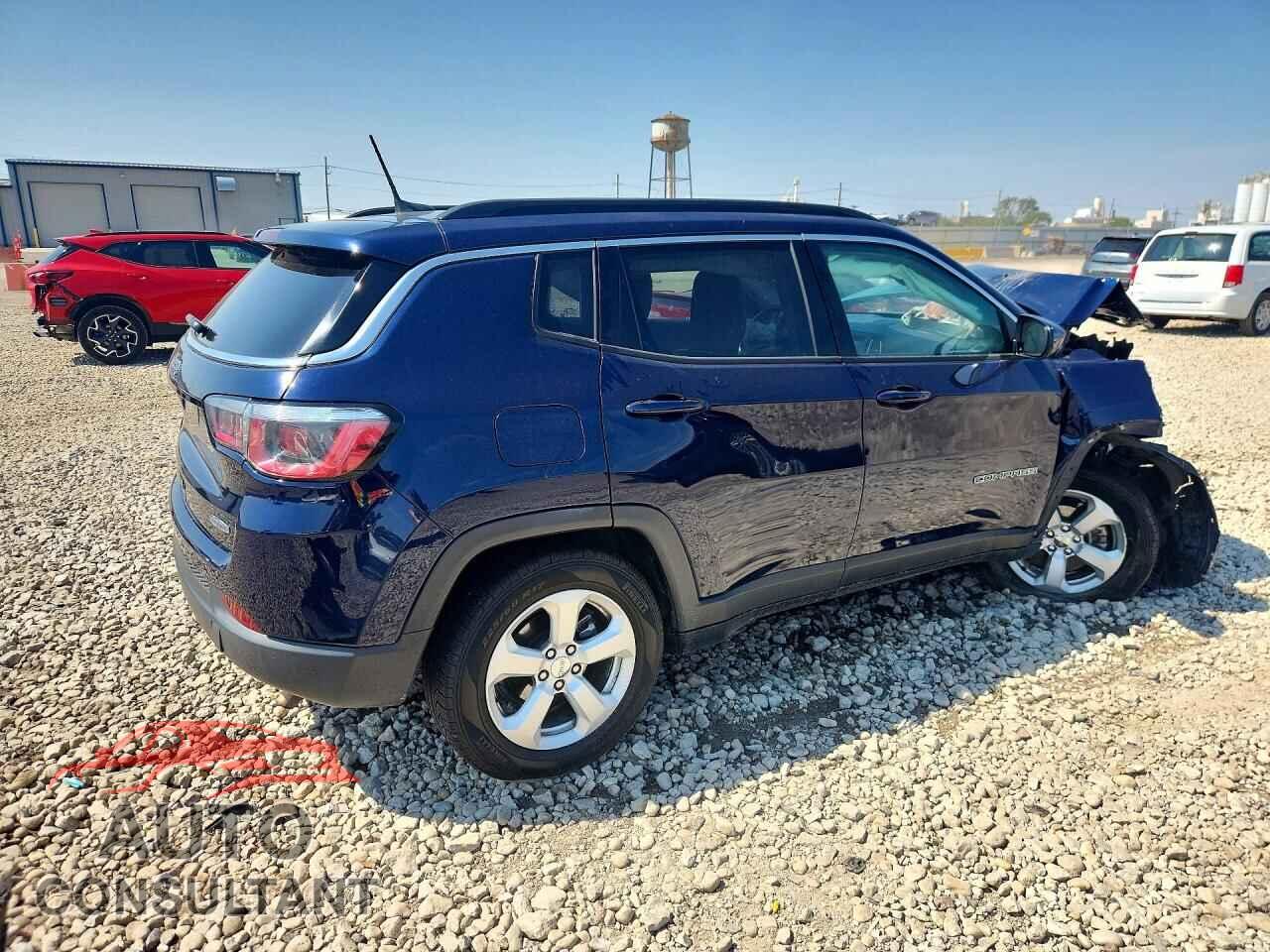 JEEP COMPASS 2018 - 3C4NJDBB7JT223469