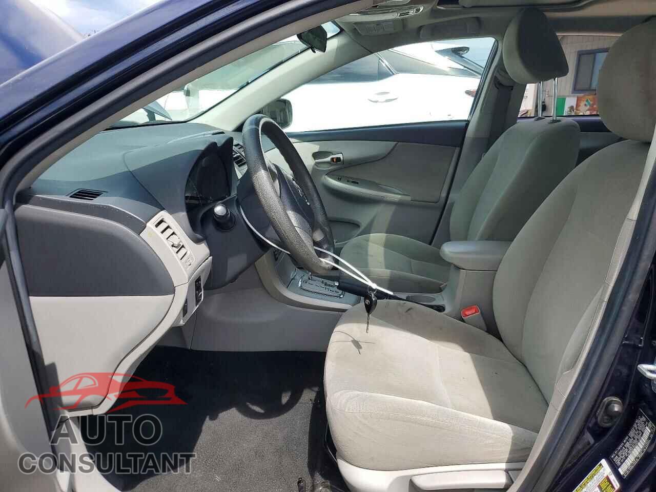 TOYOTA COROLLA 2013 - 2T1BU4EE0DC041622