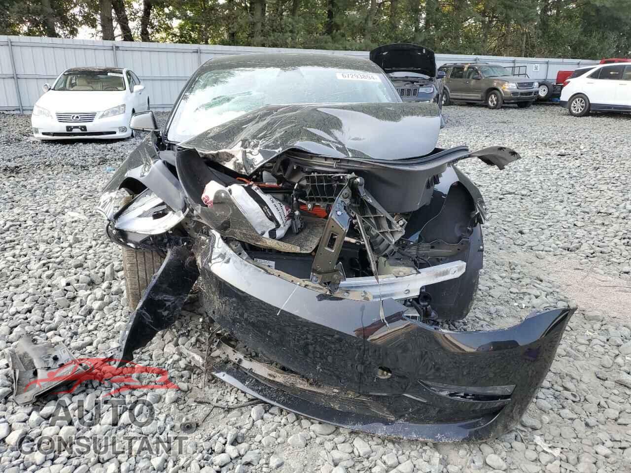 TESLA MODEL 3 2022 - 5YJ3E1EB4NF266127