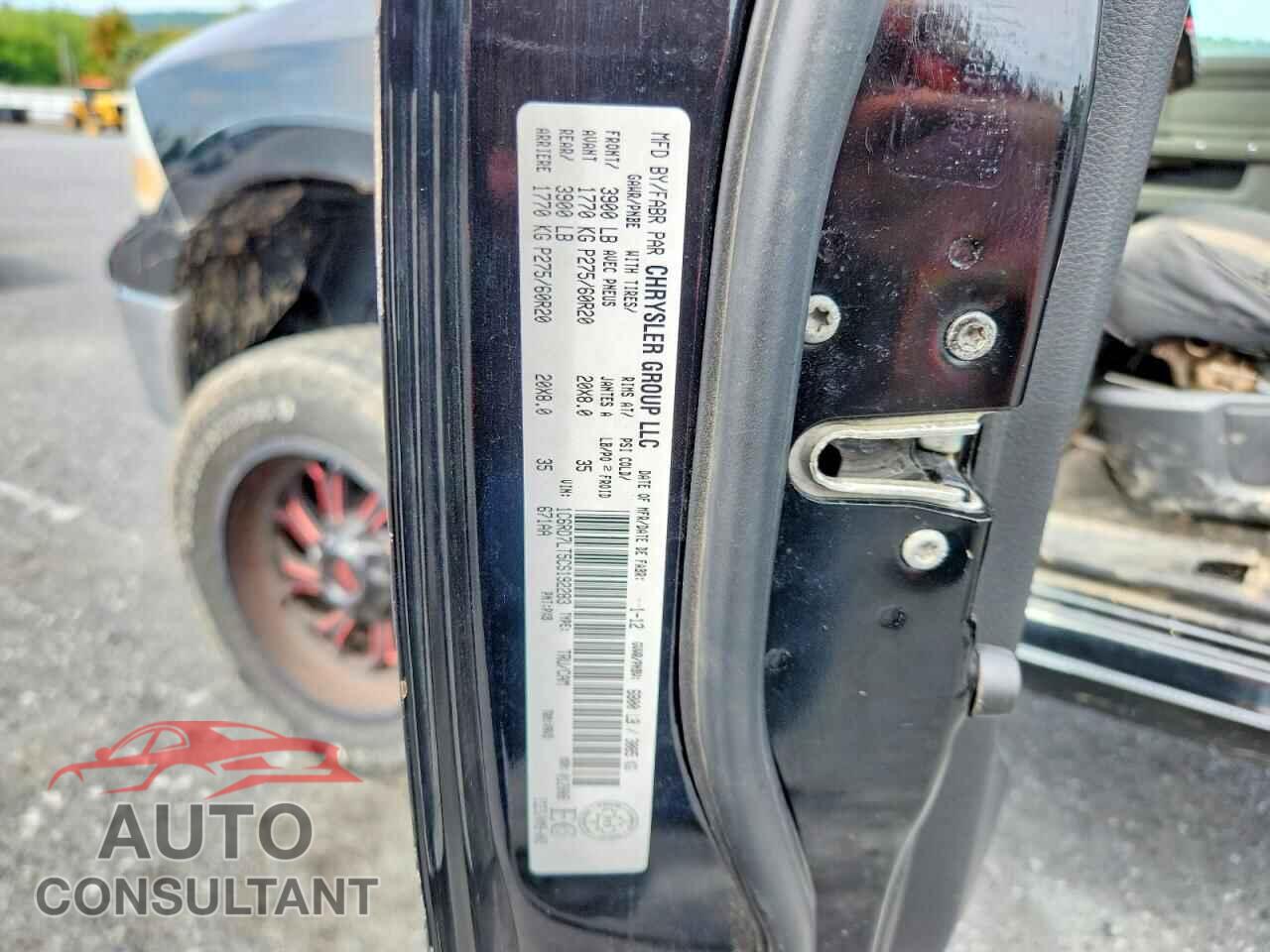 DODGE RAM 1500 2012 - 1C6RD7LT5CS192283