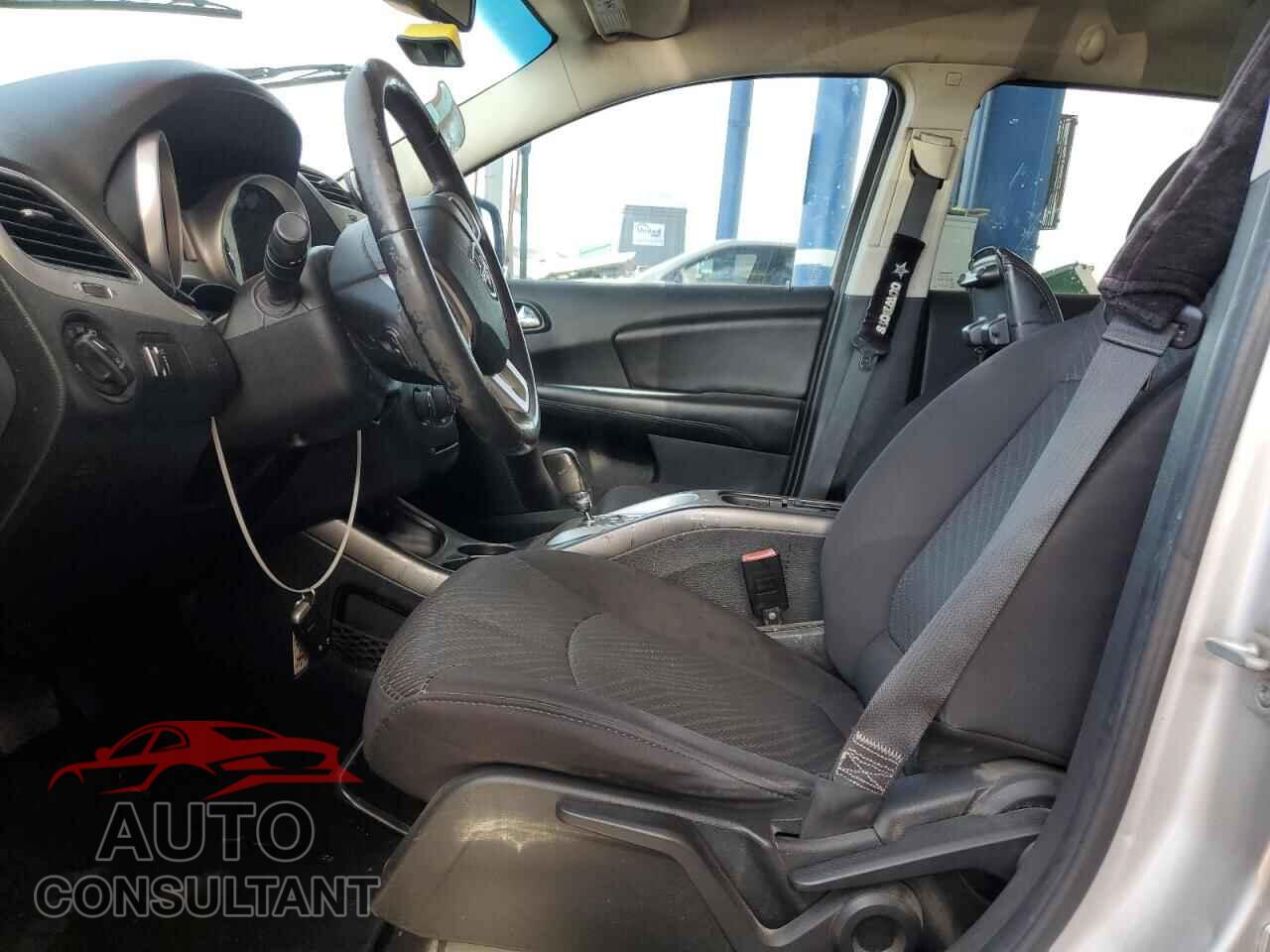 DODGE JOURNEY 2013 - 3C4PDCBG7DT701710